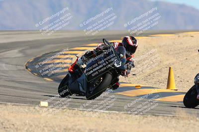 media/Oct-21-2024-Moto Forza (Mon) [[0d67646773]]/B Group/Session 4 (Turn 12)/